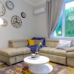 The Olive House - Center - Free Parking アパート *