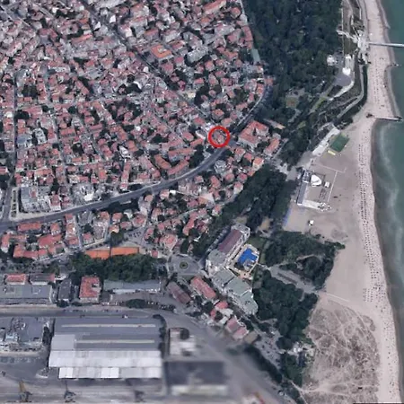 Apartment The Olive House - Center - Free Parking Burgas City