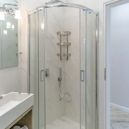 아파트 The Olive House - Center - Free Parking *